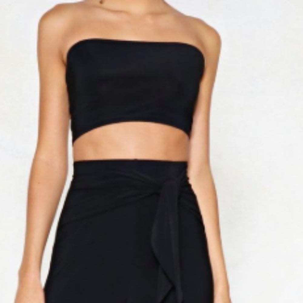 NASTY GAL crop top and skirt set - Picture 4 of 5